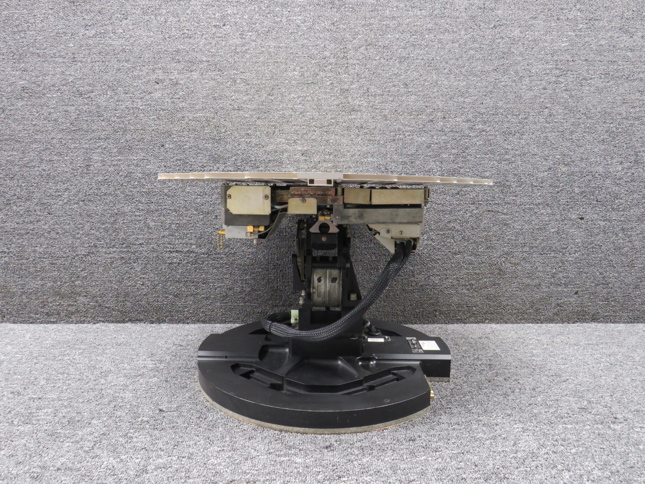 622-8441-003 Collins RTA-858 Receiver-Transmitter Antenna Assembly