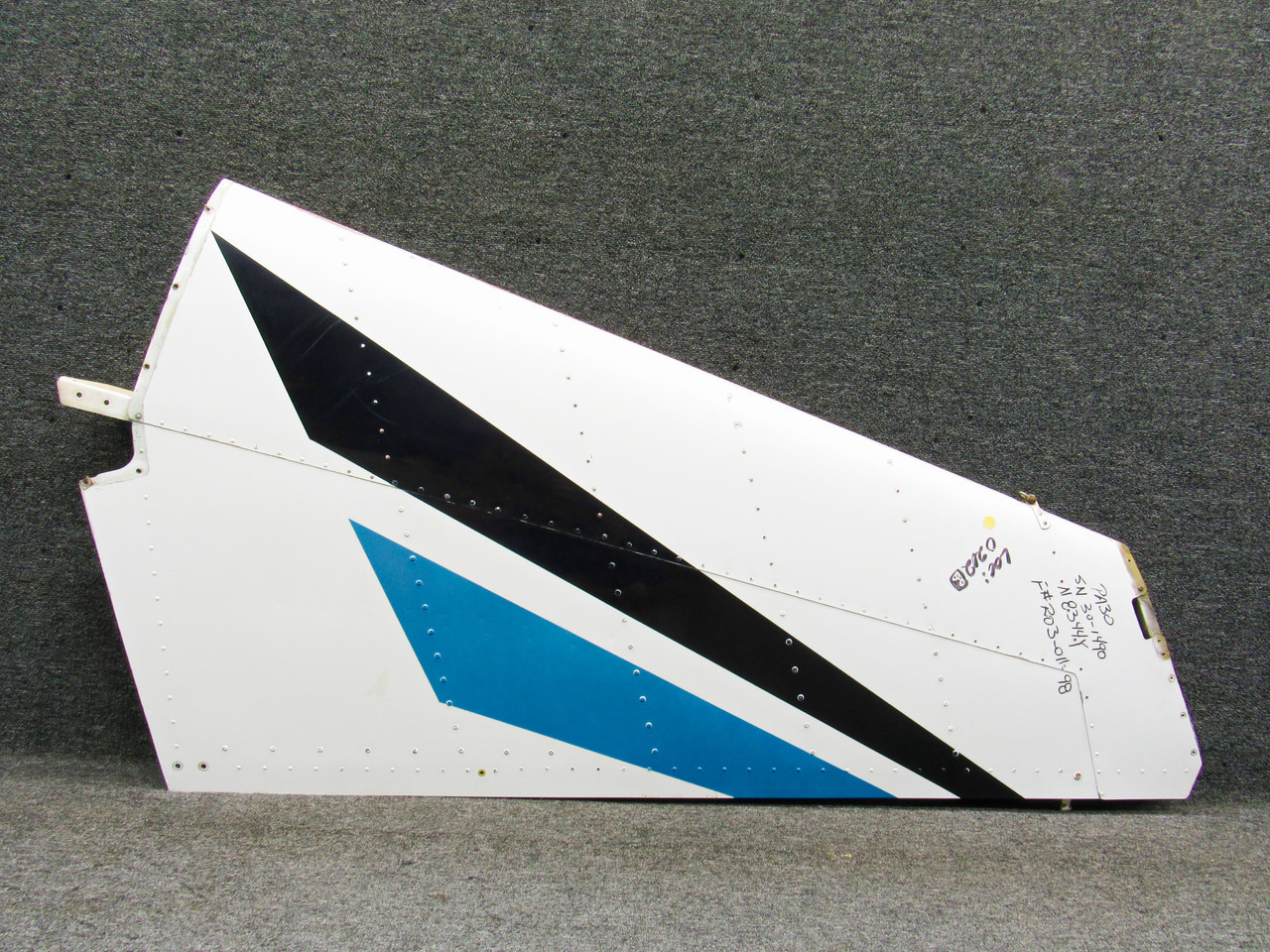 23446-006 (Use: 23446-008) Piper PA-30 Vertical Fin Assembly