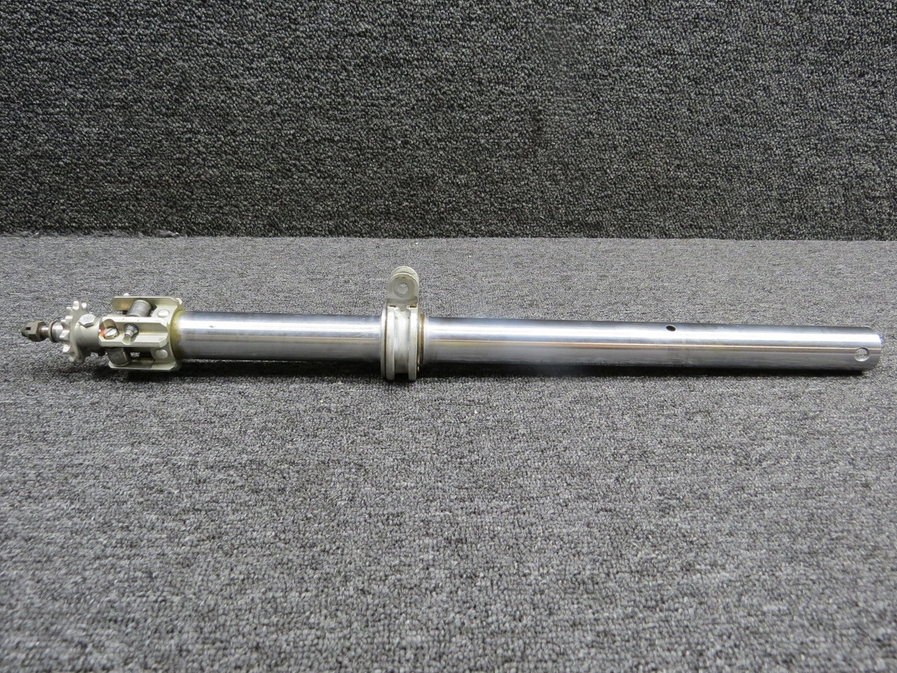 0760640-1 (Use: 1290001K12) Cessna 182H Control Tube Assembly