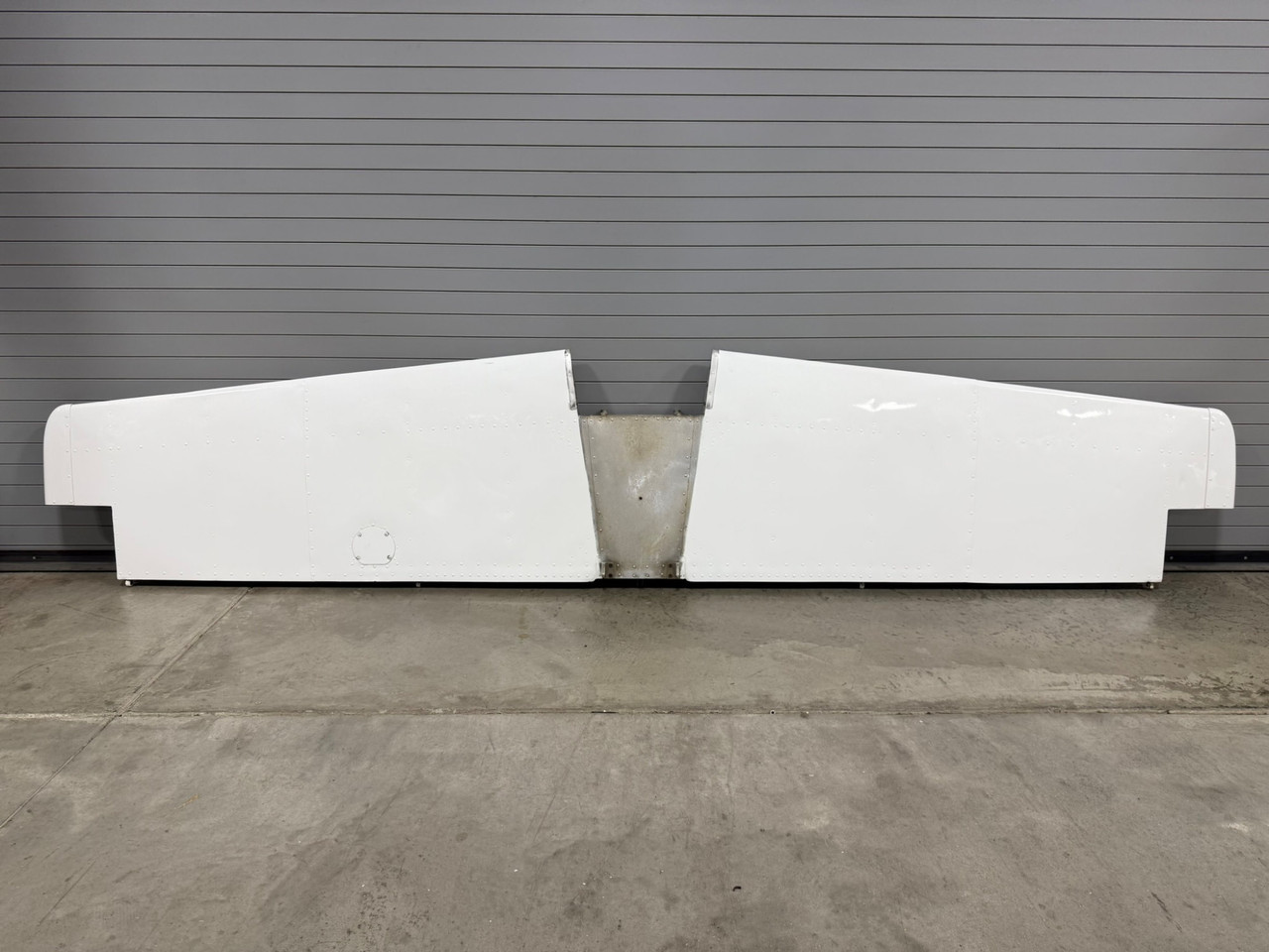 1232600-7 Cessna 182H Horizontal Stabilizer Assembly for Sale