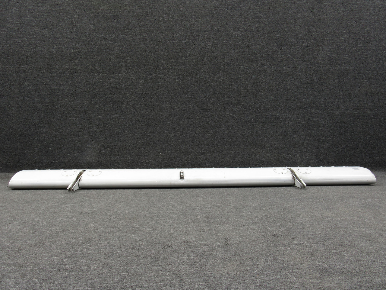 0523901-38 Cessna 172N RH Flap, Corroded Unit