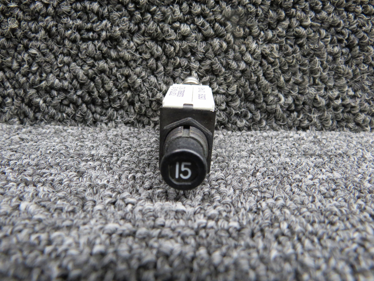 7277-5-15 Klixon Push Circuit Break Switch (Amps: 15)