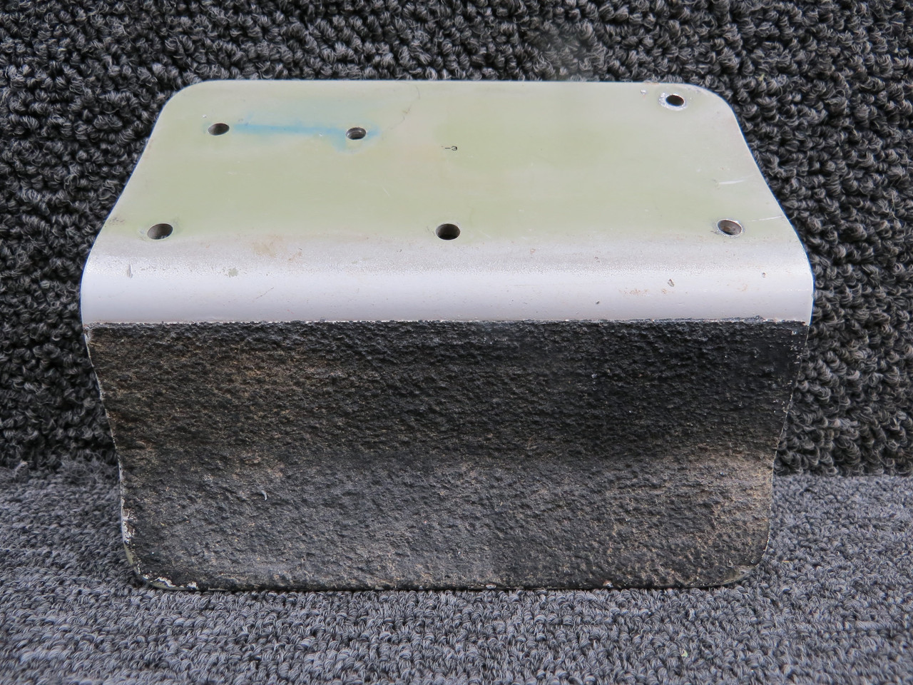 0701126-3 (Use: 0513418-205) Cessna 206H LH Fuselage Step Assembly