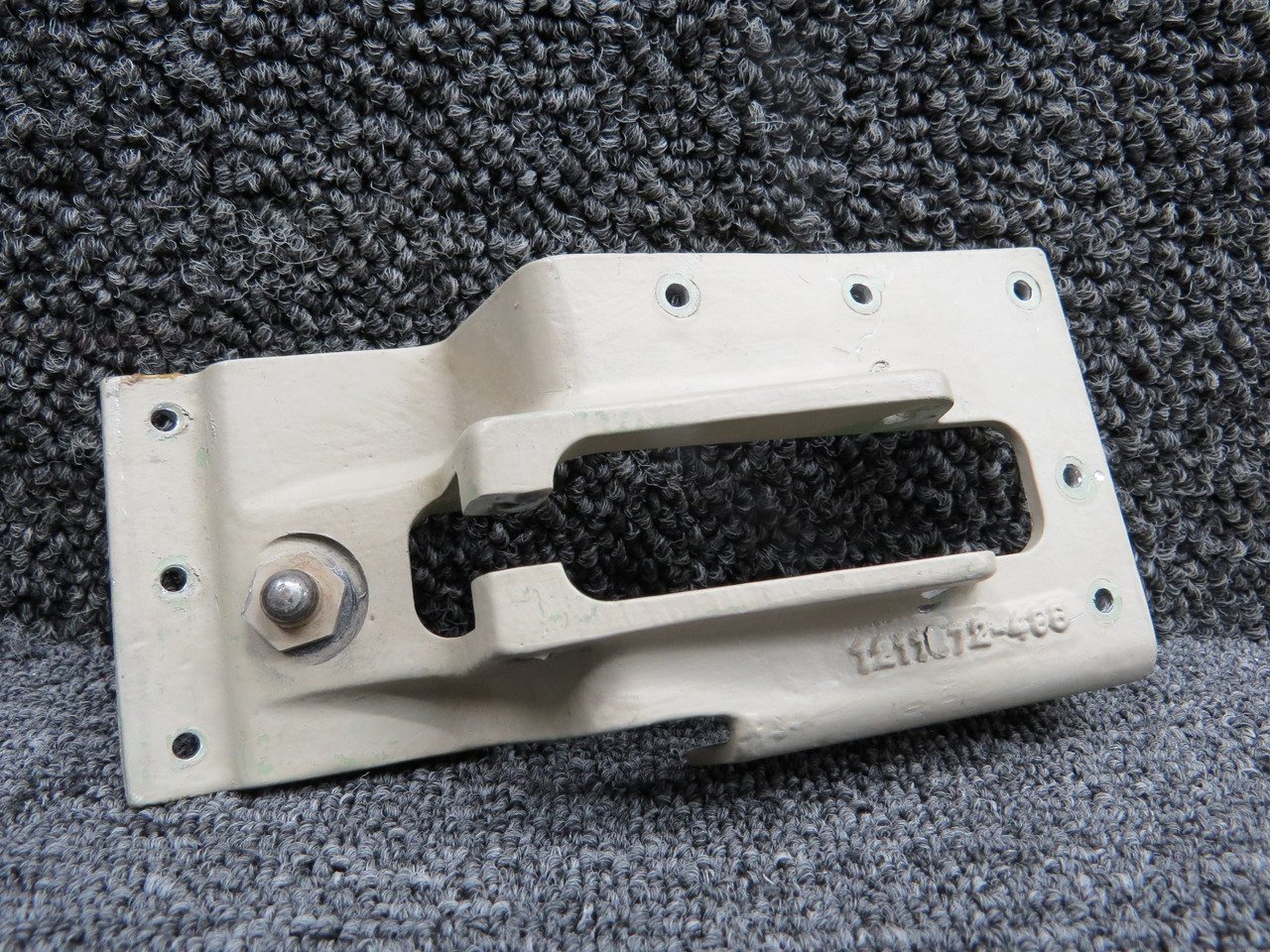 1211672-2 (Cast: 1211072-486) Cessna 206H Cargo Door Upper Latch Assembly