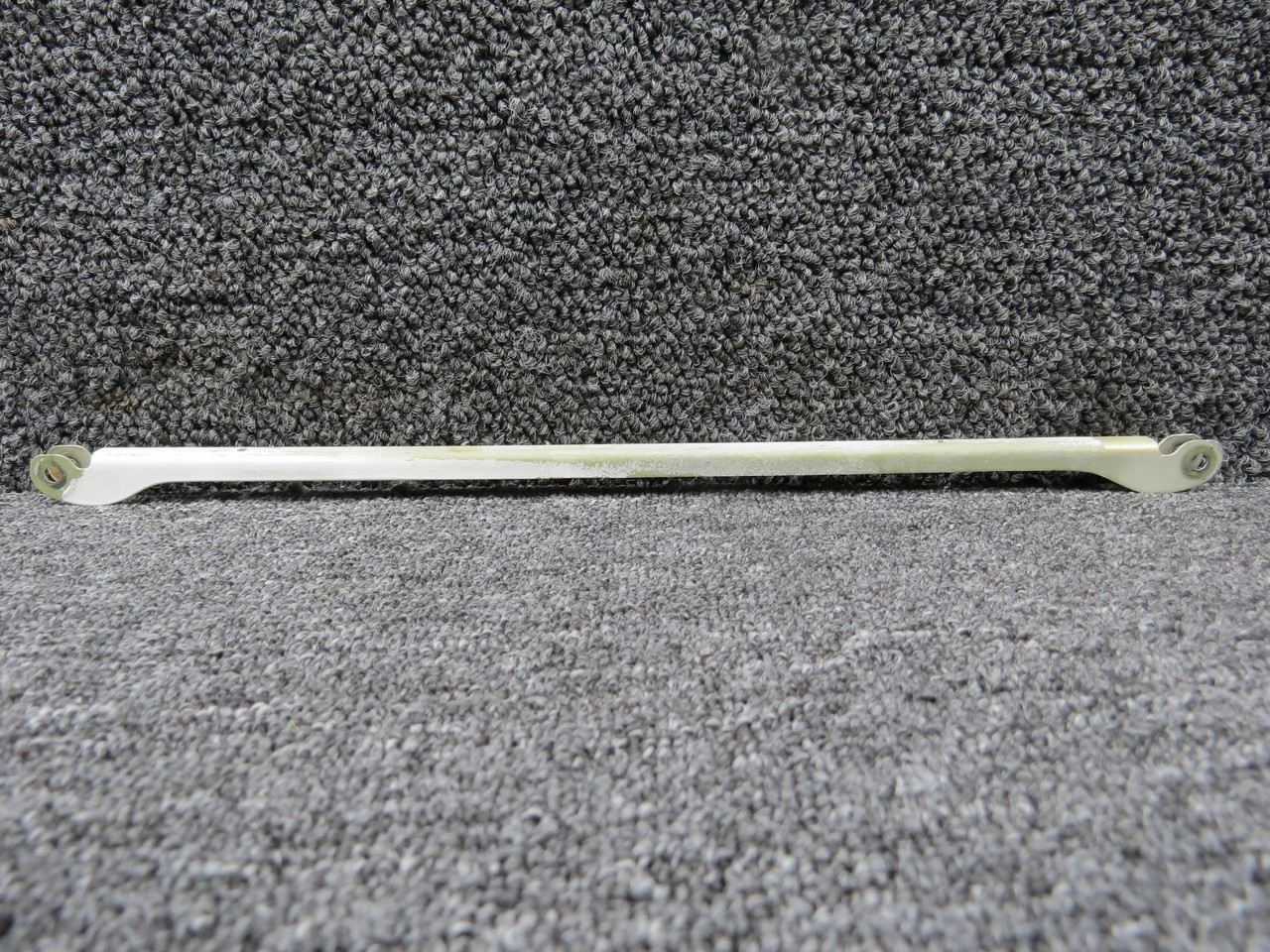 2432003-1 Cessna 172S Elevator Tab Actuator Channel