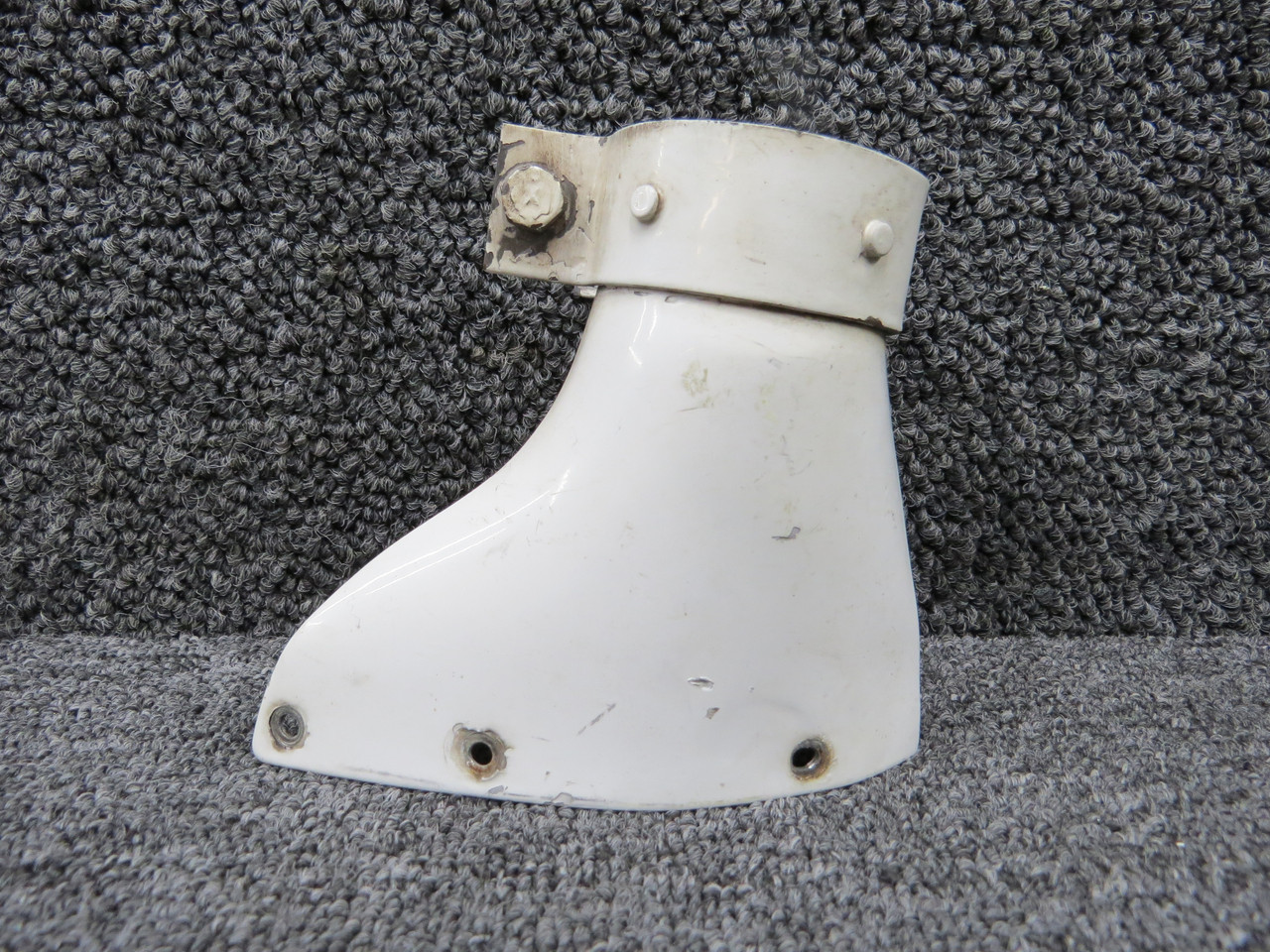 0541191-1 Cessna 172S Main Landing Gear Cover Plate Assembly LH