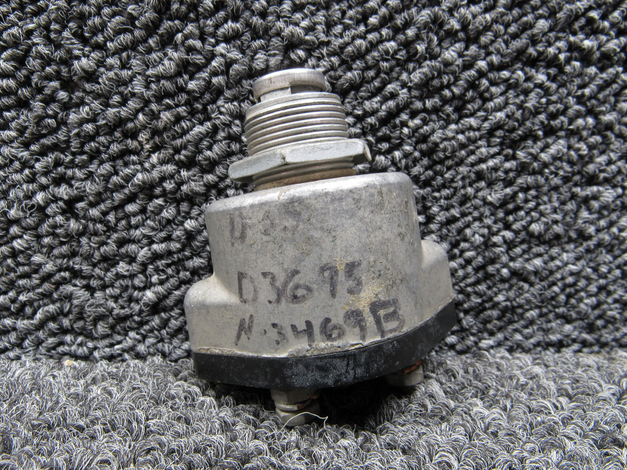10-357290-1 TCM Aircraft Products Ignition Switch with Key Unit