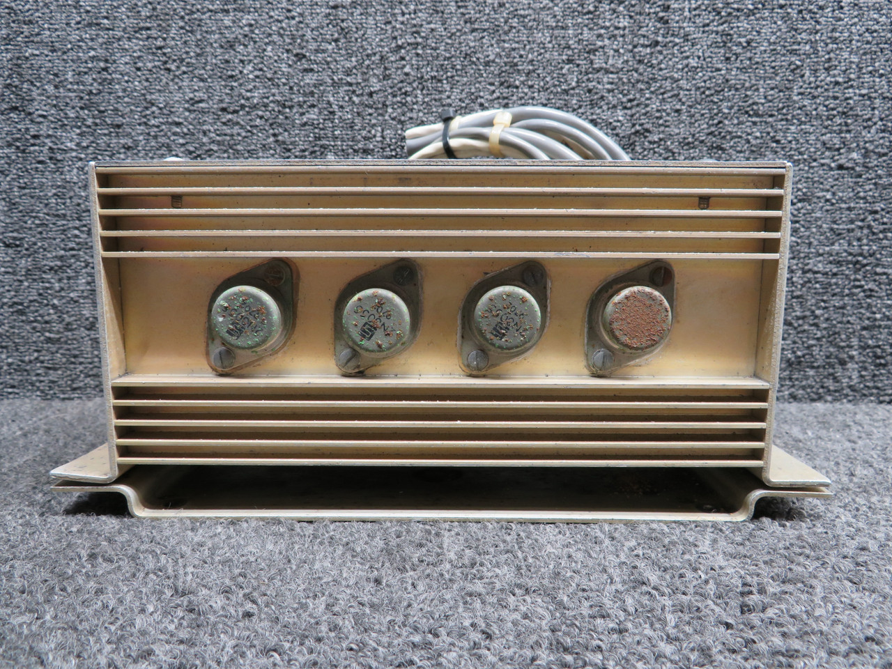haaaページ 1C515-1 Mitchell Autopilot Amplifier with Mount (14-28 Volts)