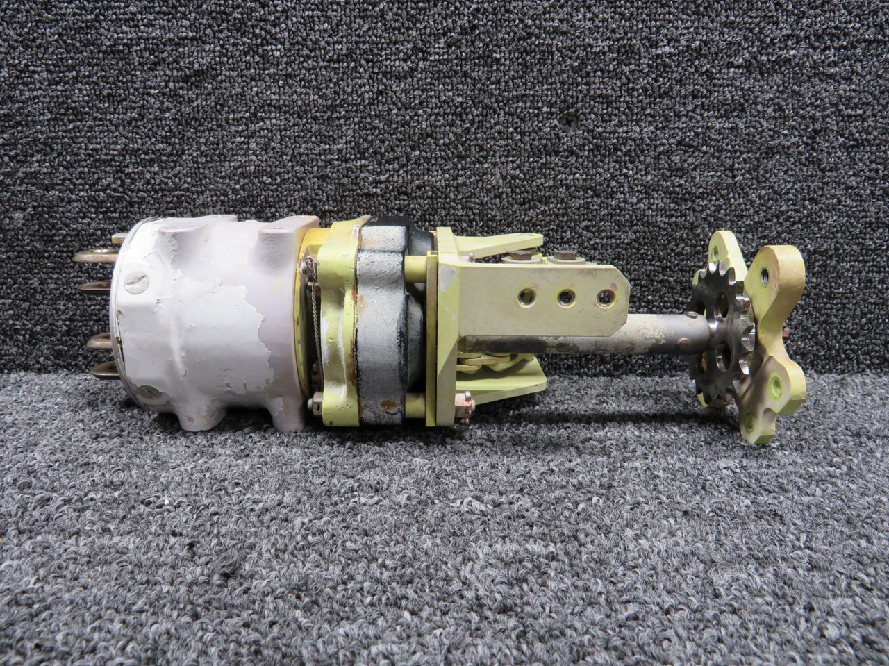 25-8CT29-116A Hawker 800A Elevator Trim Jack Assembly RH