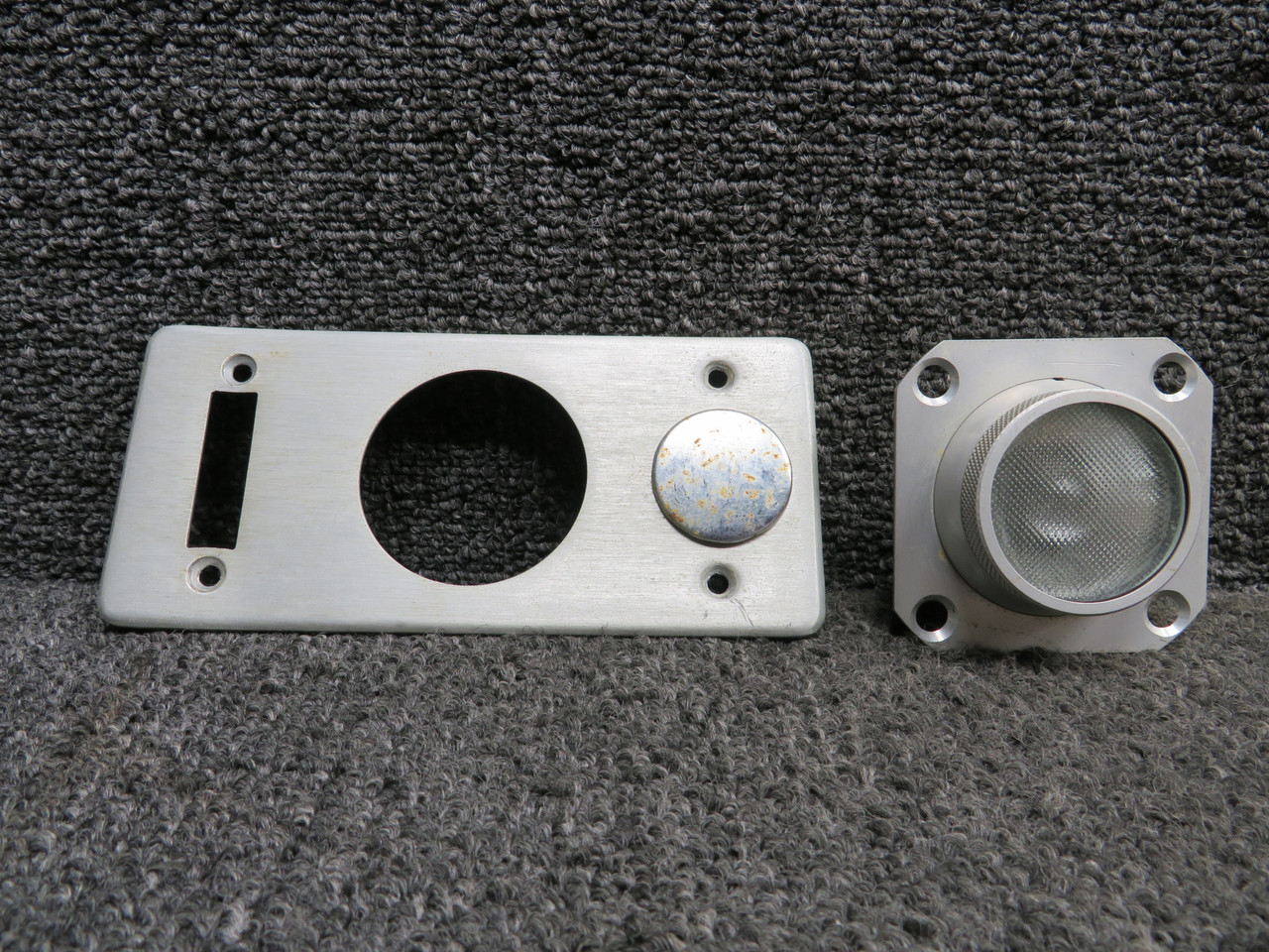 1845 Wemac Overhead Cabin Light and Plate Assembly