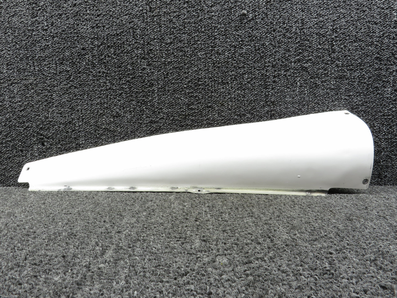 0530010-6 Cessna 172G Vertical to Tail Cone Gap Seal Fairing RH
