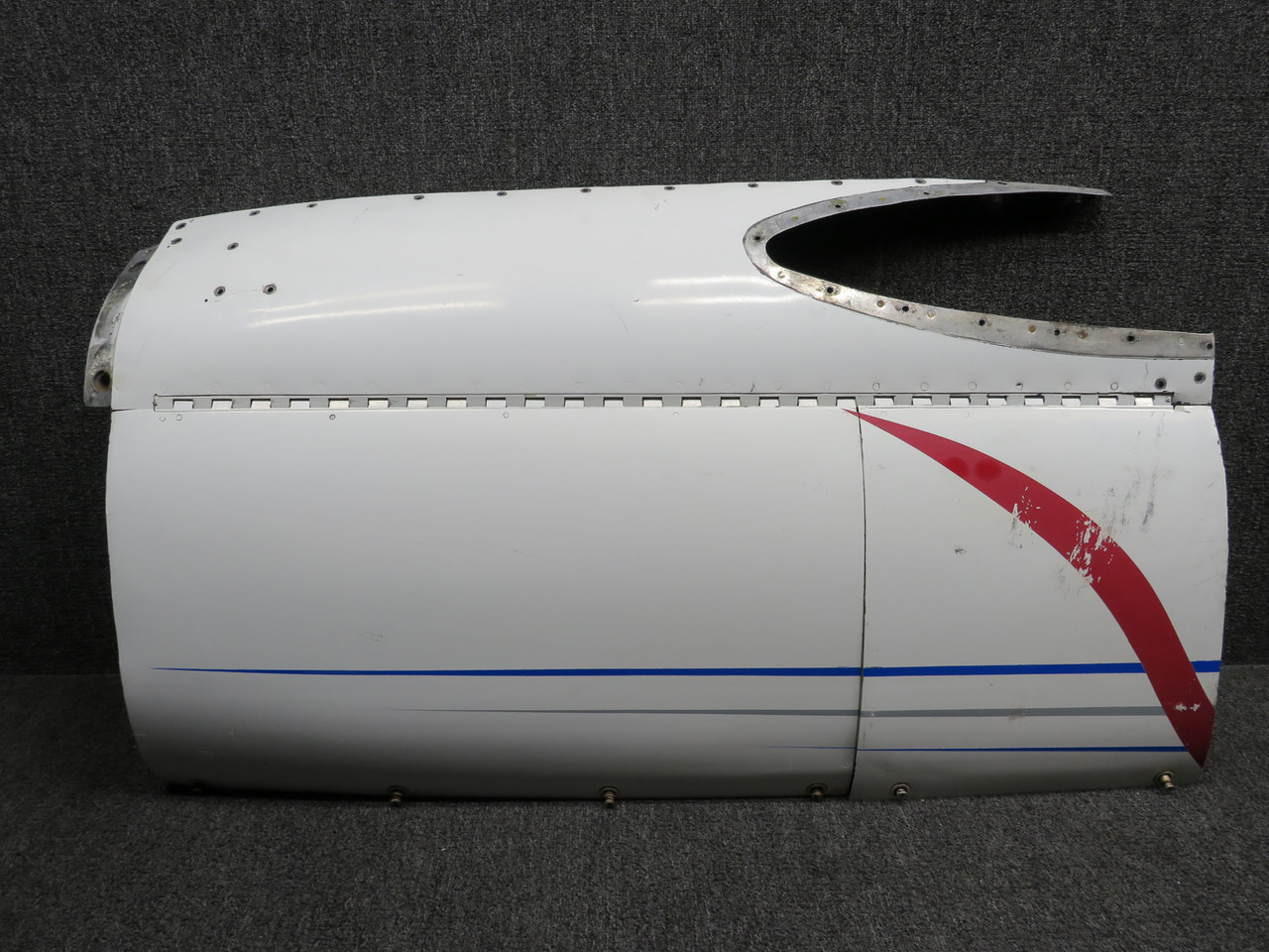 0851801-4 Cessna 310Q LH or RH Side Engine Cowling with Lower Cowl