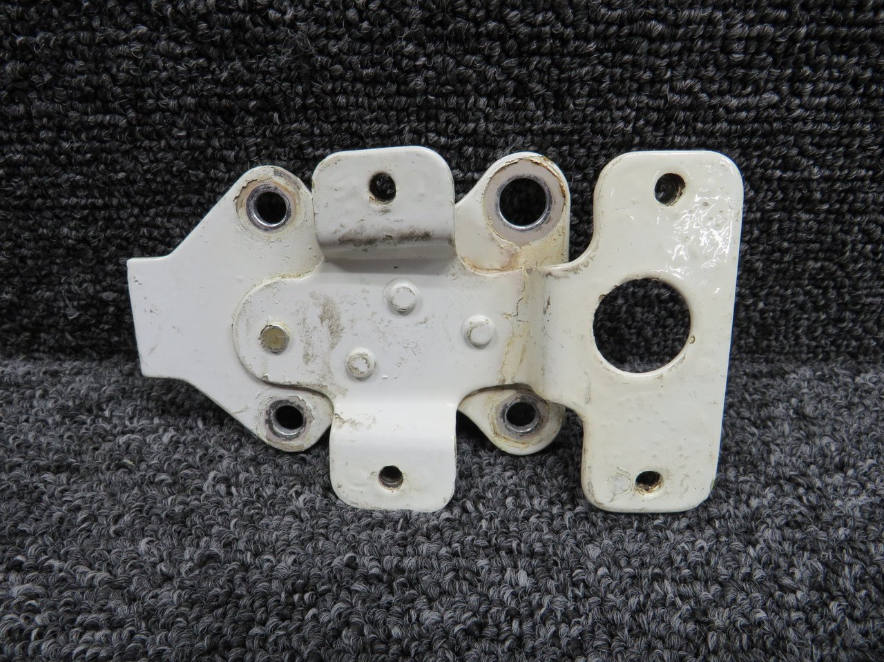 25-8CW343-1A Hawker 800A Aileron Trim Jack Plate Assembly