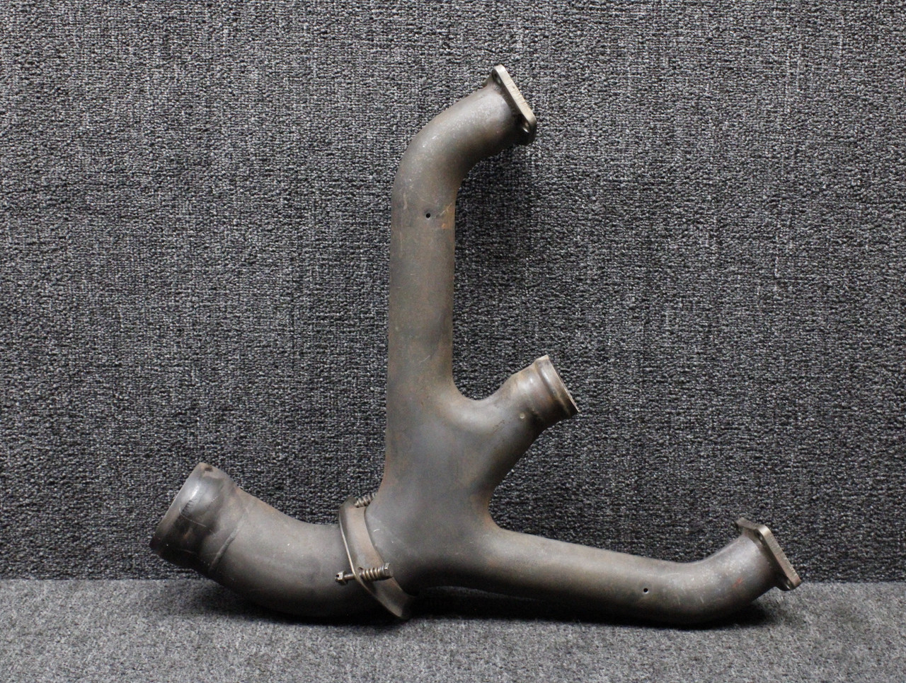LA71849202 (Use: 2850357-4) Cont. IO-550-N Exhaust Manifold RH (Probe Holes)
