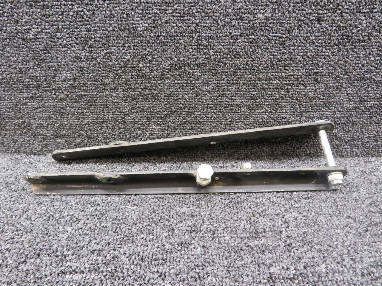 22645-003 Piper Flap Control Arm Assembly Left Hand