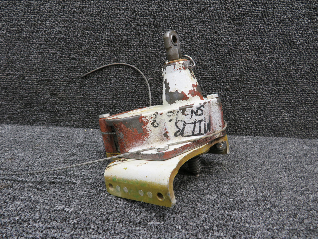 50-524168-1 Fairchild Elevator Trim Tab Actuator Assembly RH