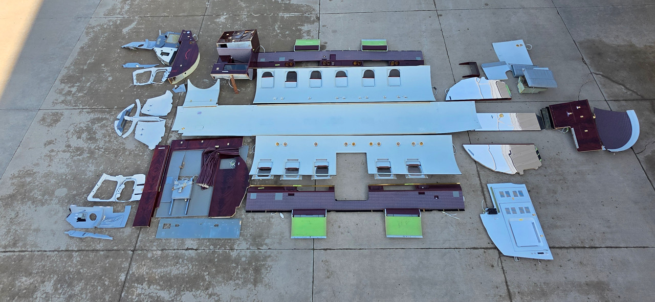 Hawker 125-800A Interior Set with Seats, Carpet, Headliner, and Panels