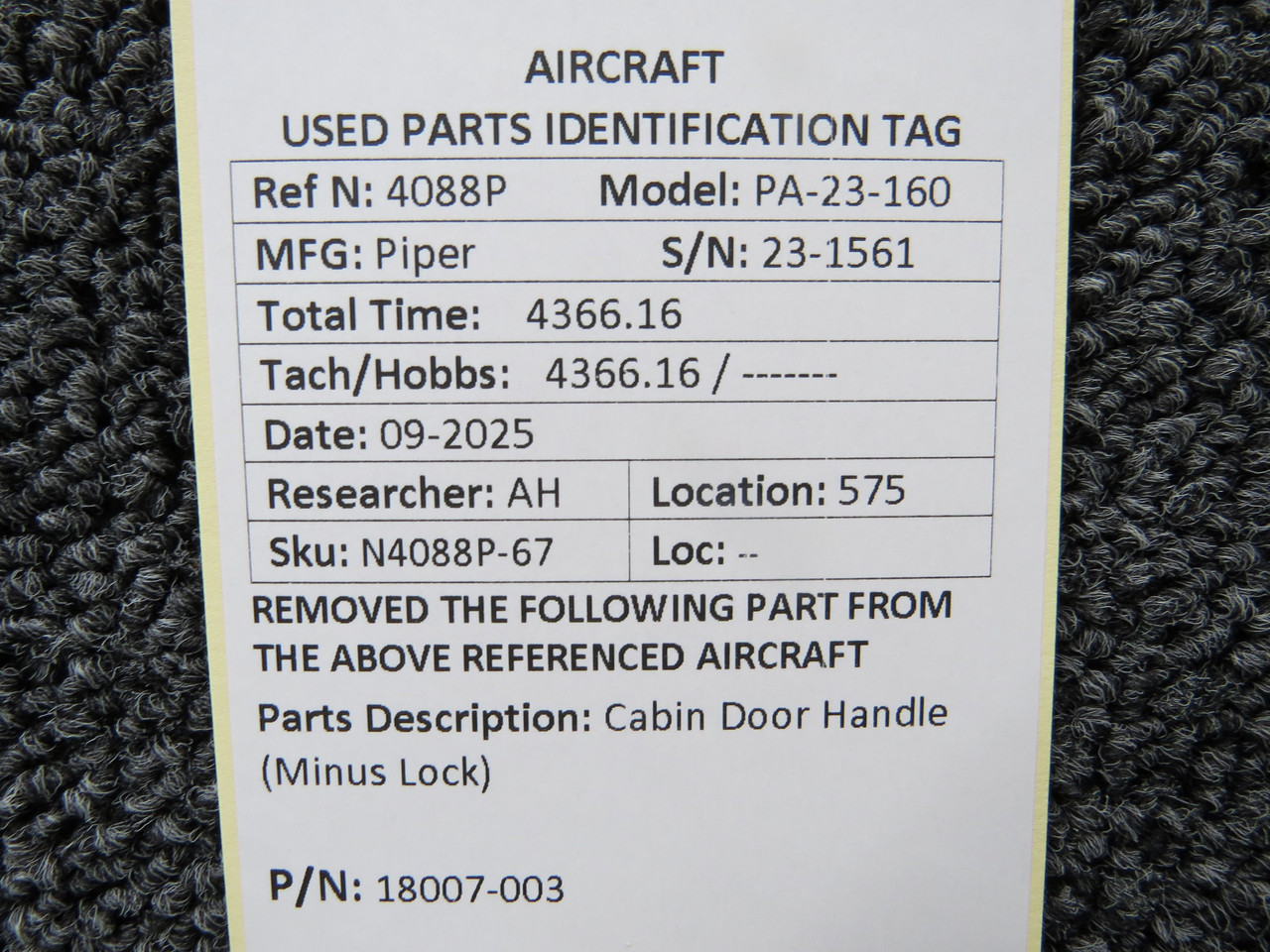 18007-003 Piper PA-23-160 Cabin Door Handle (Missing Lock)