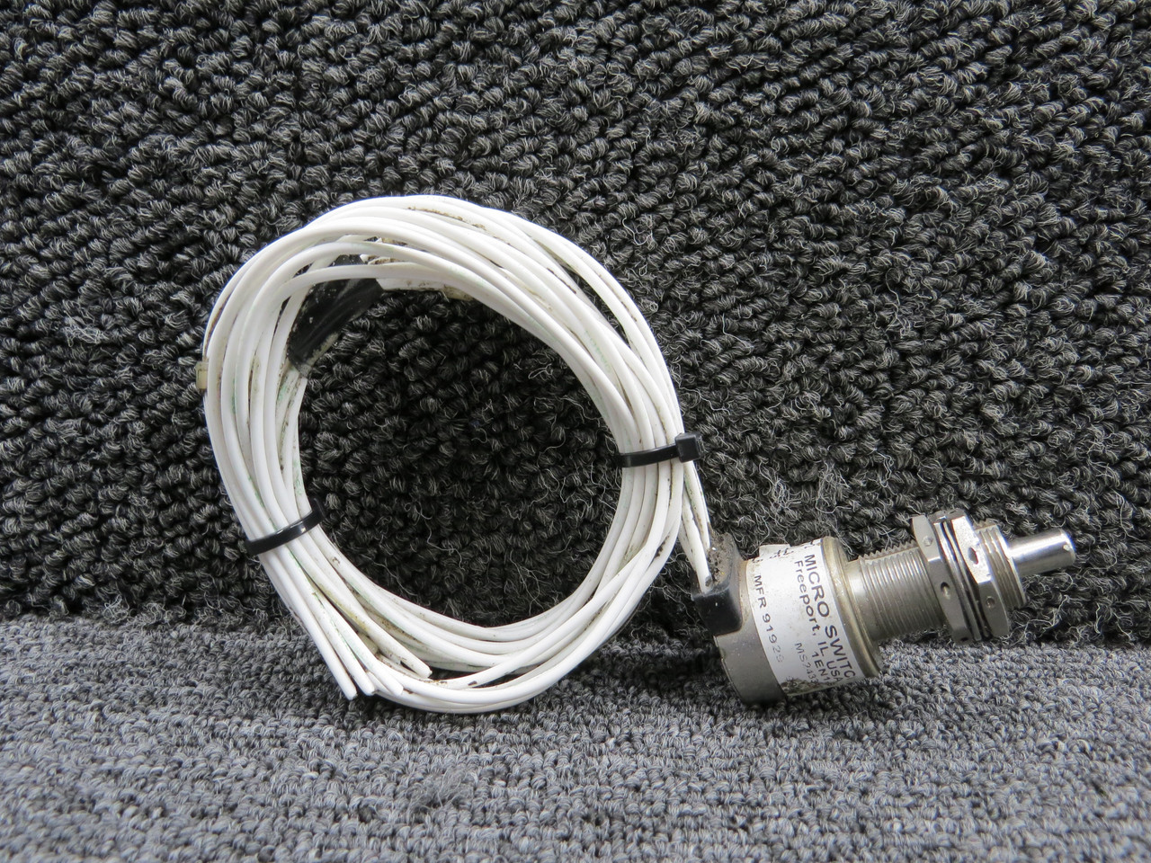 1EN1-6 Micro Switch Main Landing Gear Limit Switch