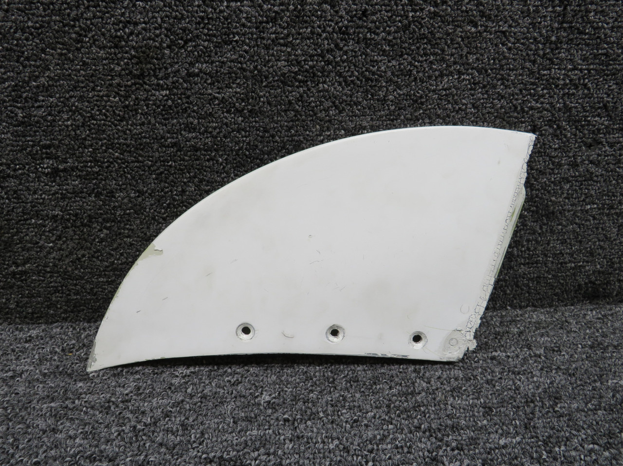 25WS3251A Hawker BAE 125-800A Wing Fence Nose LH (Damaged Mount Holes)