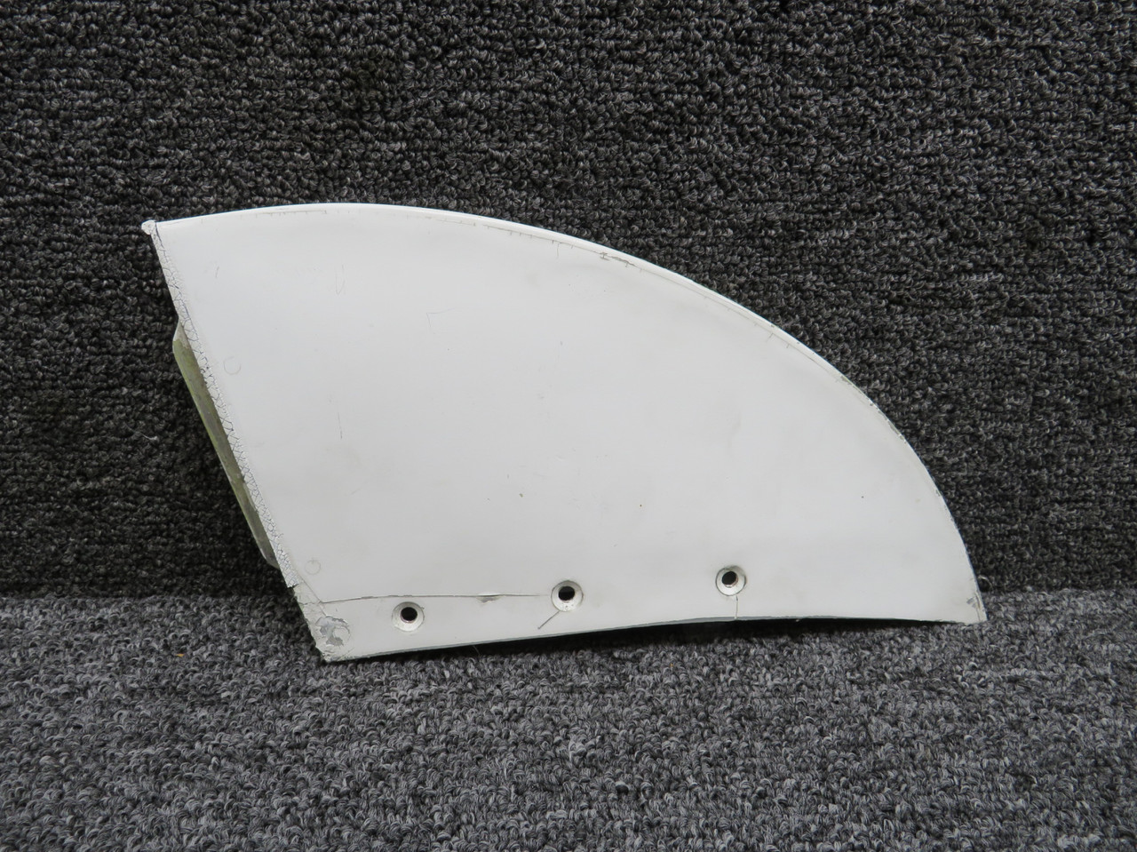 25WS3252A Hawker BAE 125-800A Wing Fence Nose RH (Damaged Mount Holes)