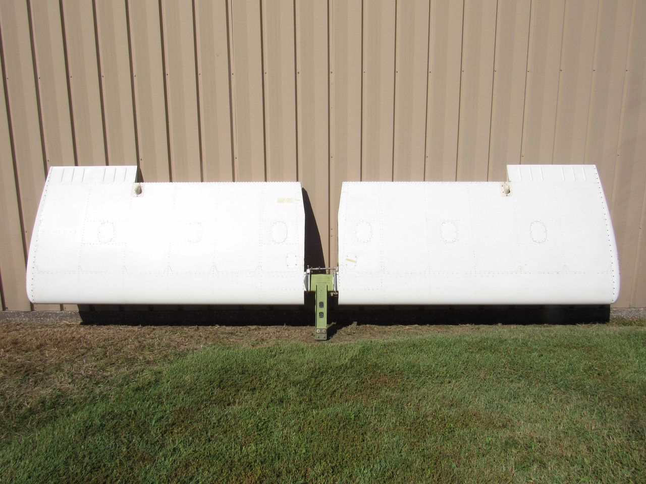 2-N-30-238 GAF Nomad 22B Horizontal Stabilizer Assembly