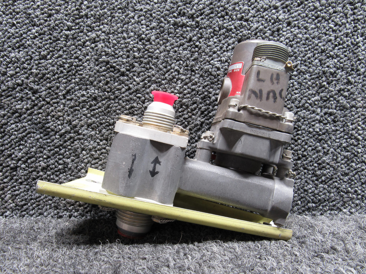 AV16B1700B (Alt: 101-389025-1) ITT Electric Motor Operated Shut-Off Gate Valve