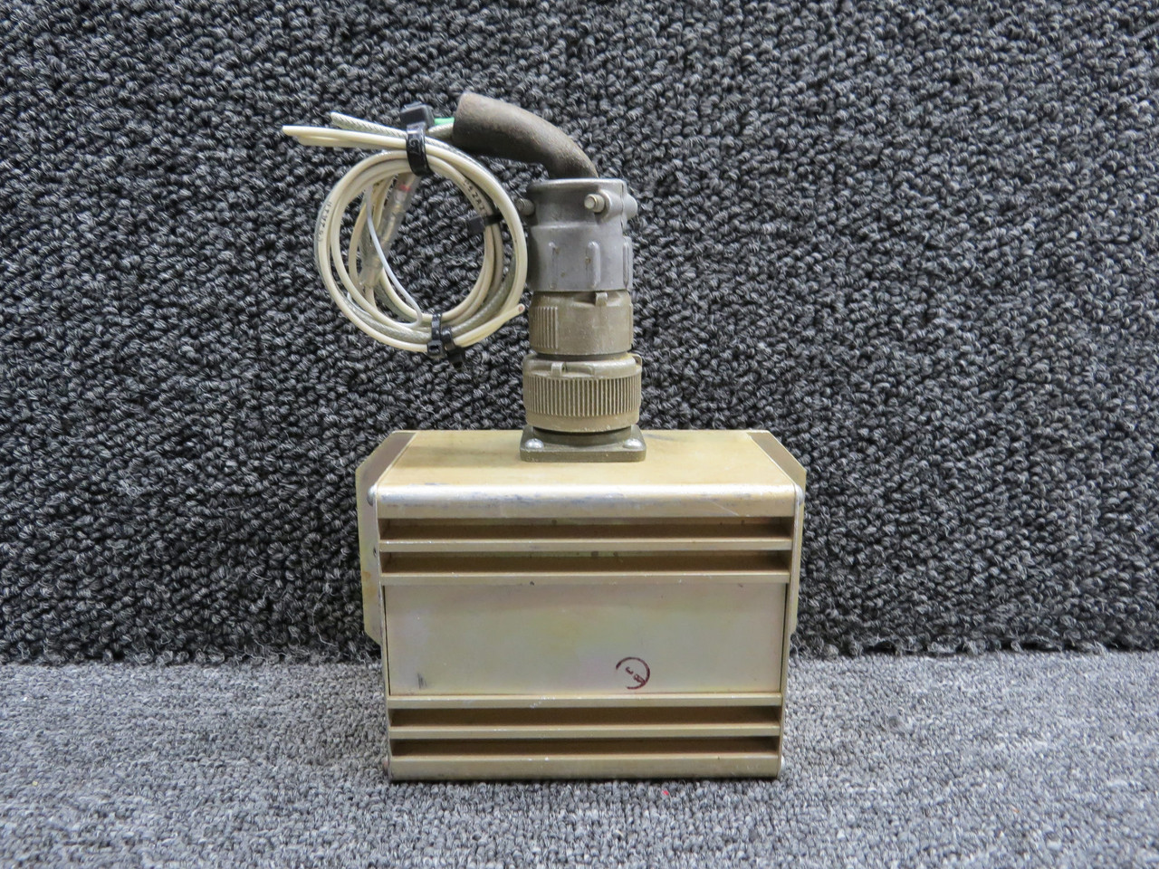 EM2070 (Alt: 36-380056-1) Electro-Mech Alternator Voltage Regulator (V: 28.5)