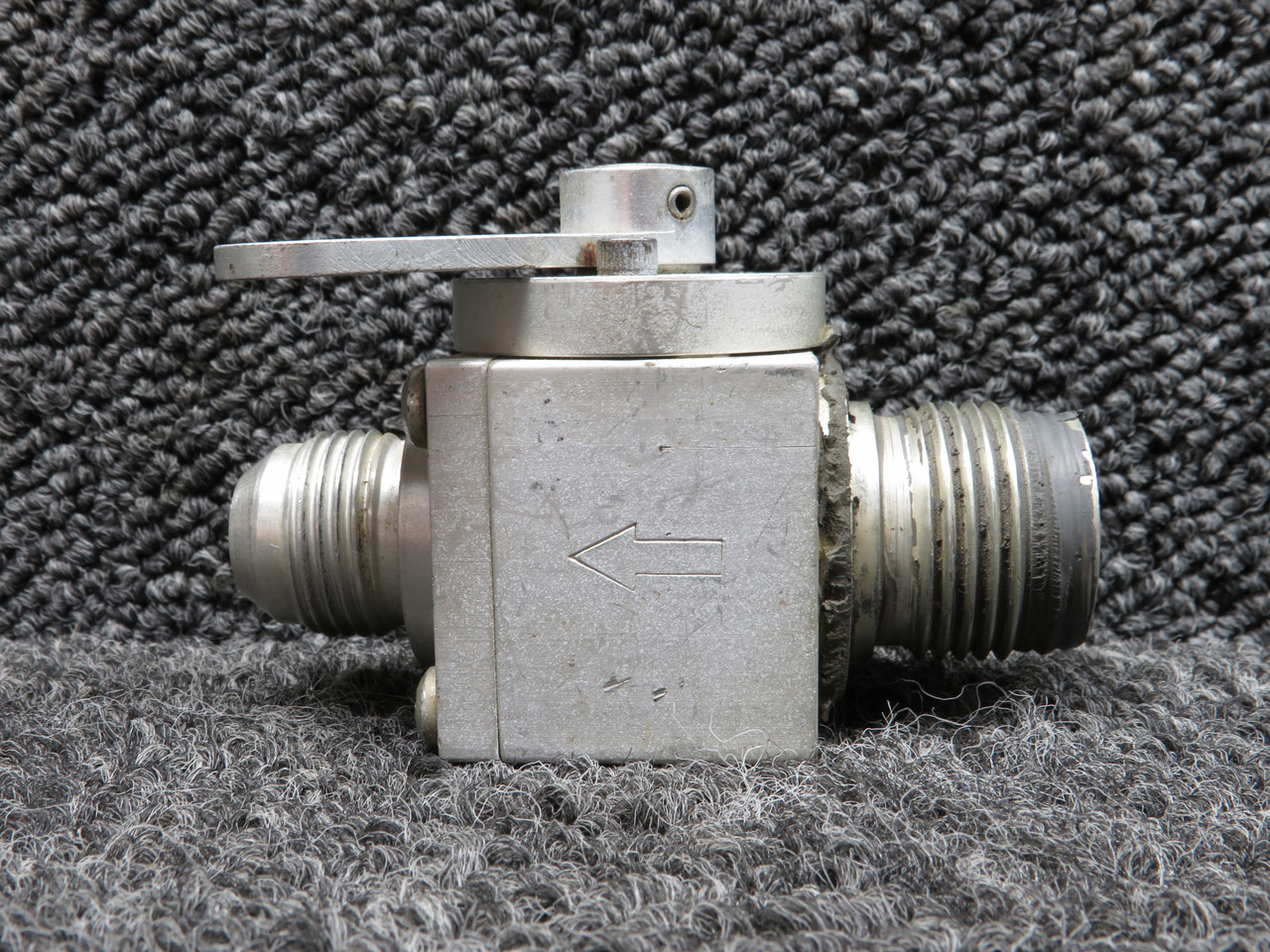 72C12C-5 Cessna 208A Shut Off Valve Assembly - Fuel