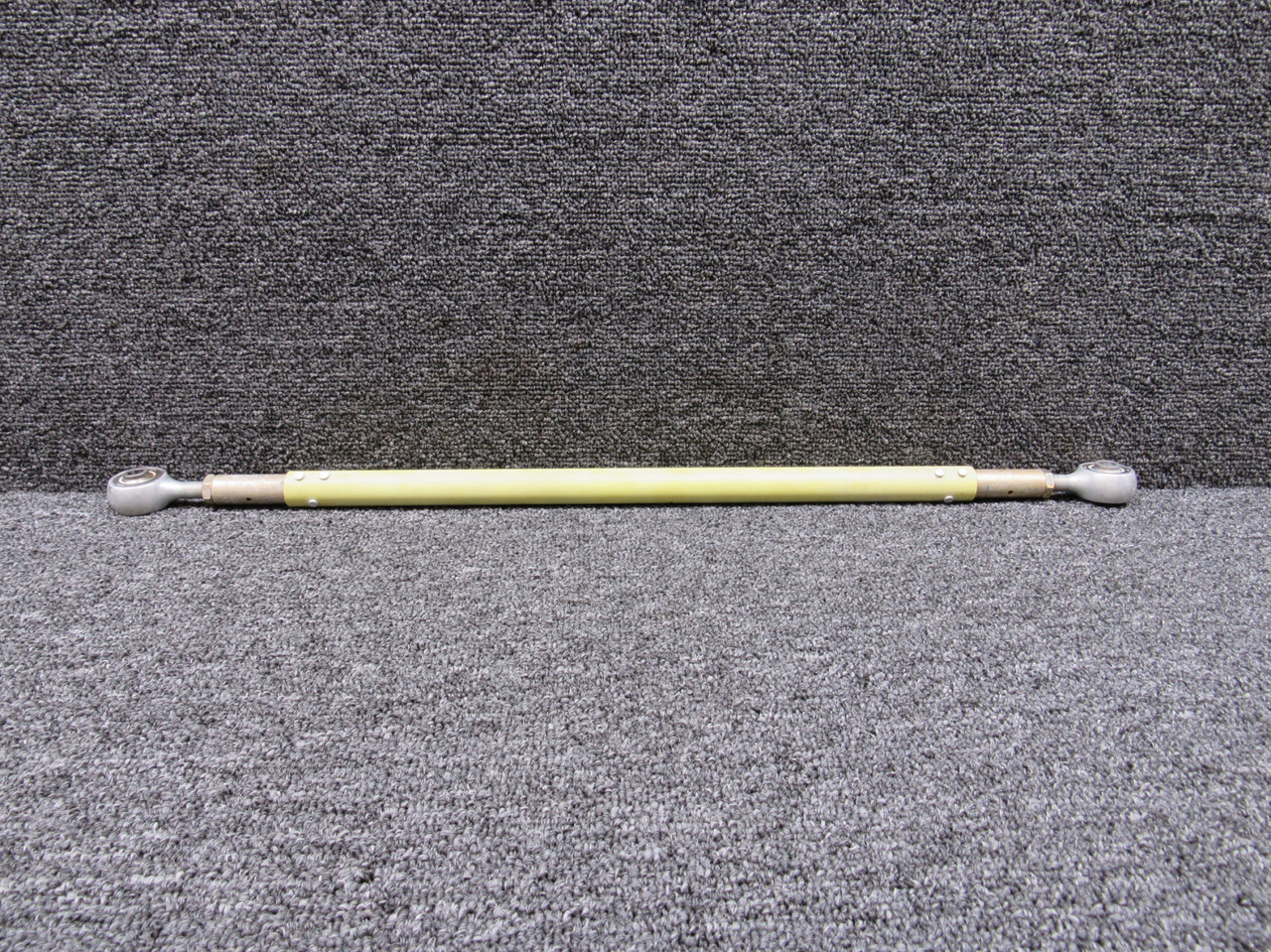 101-524035-7 Beechcraft King Air 350 Push Rod Assembly