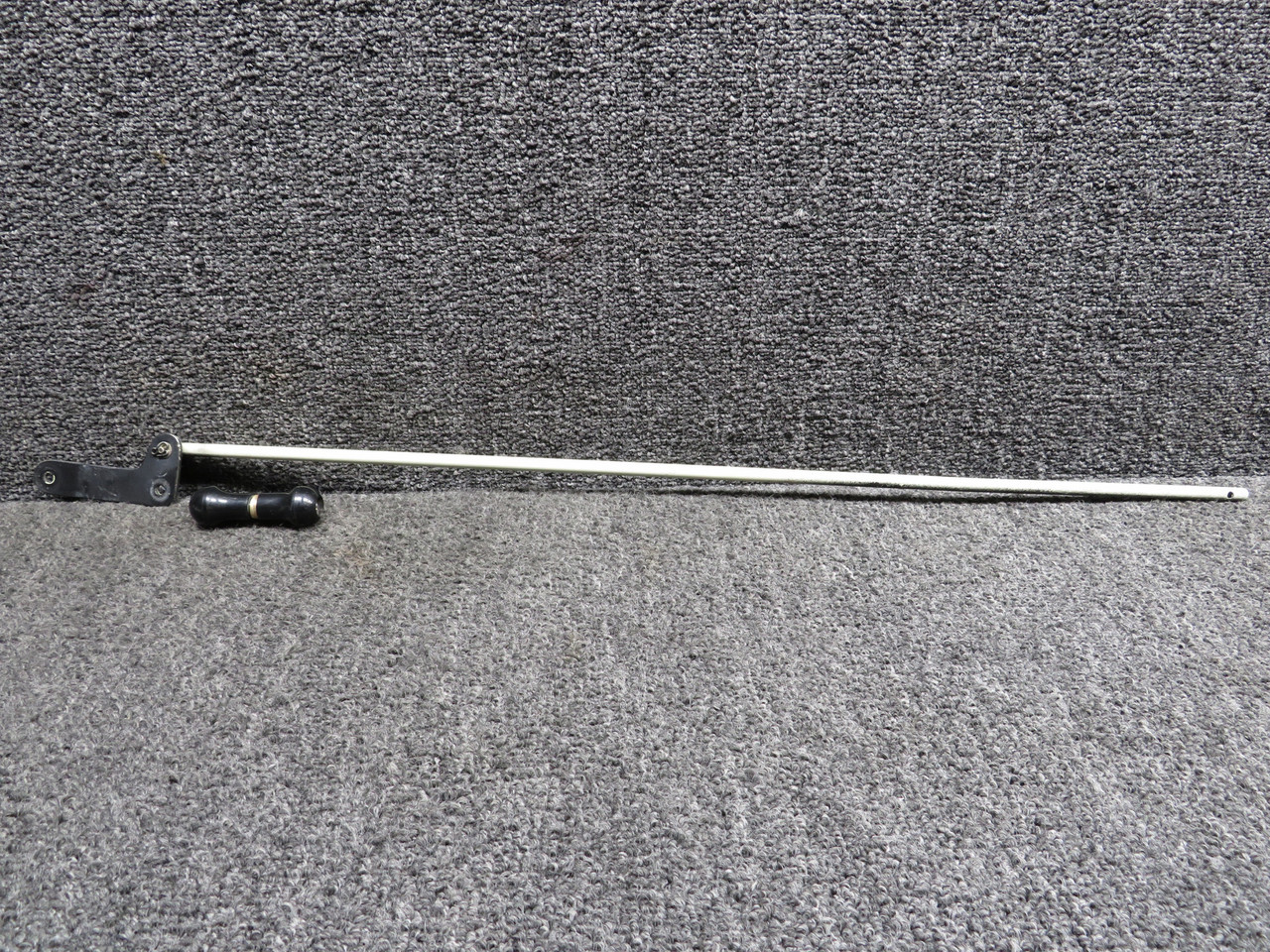 140229-005, 140223-001 Mooney M20M Lever and Rod Aft Seat Release