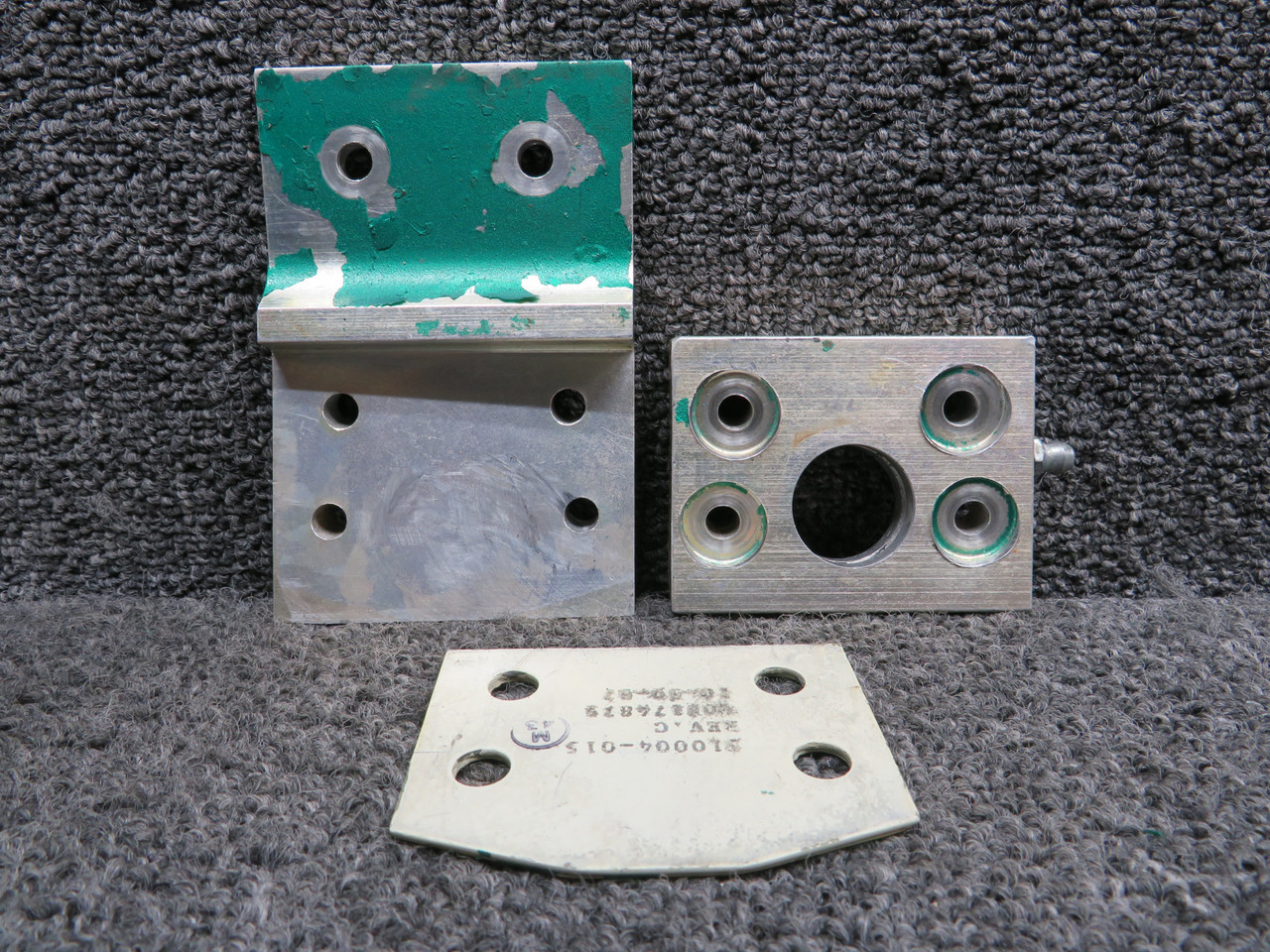 210368-502 Mooney M20M Main Gear Trunnion Support RH