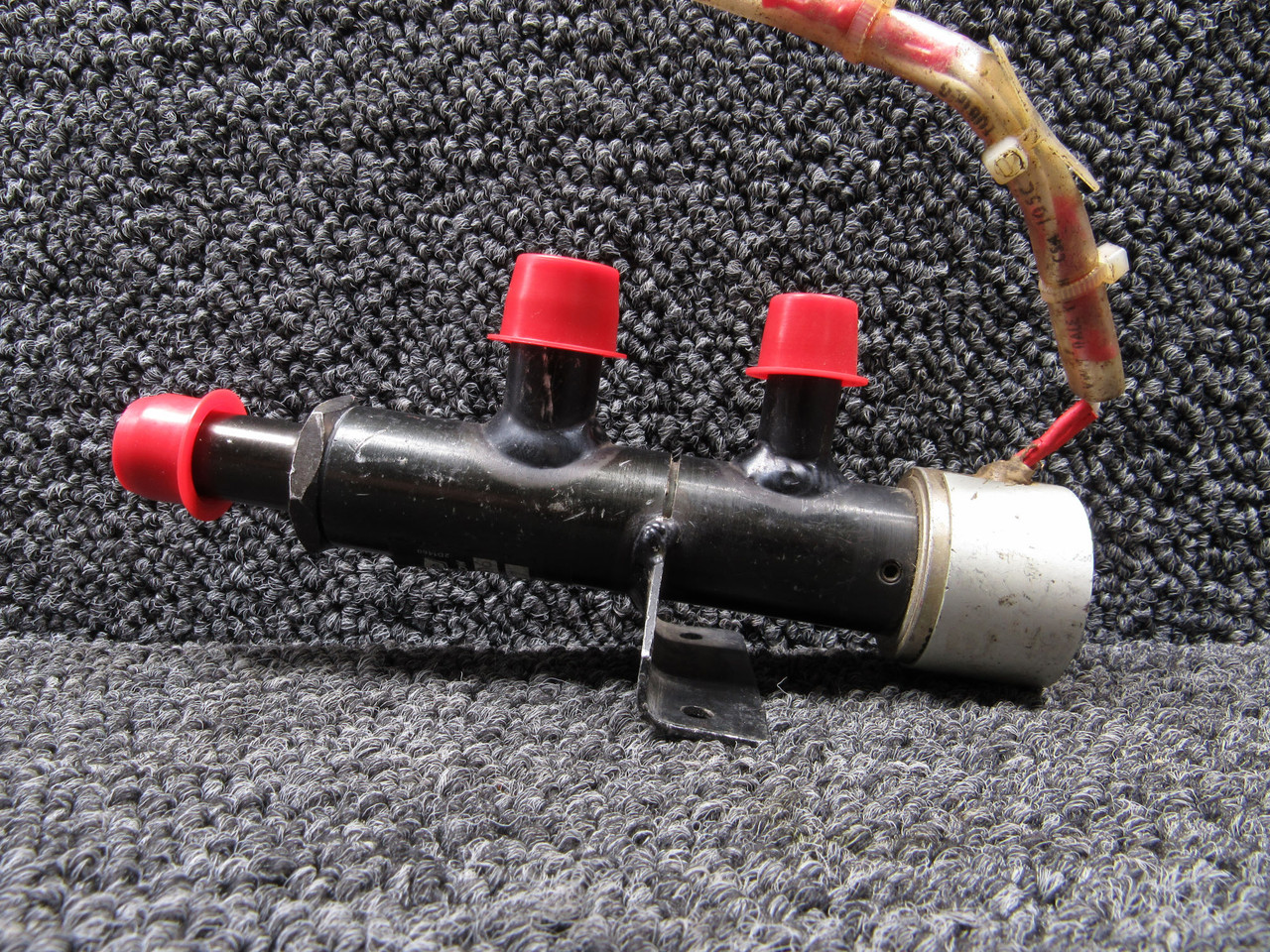 3D2356-06, 3D2784 BF Goodrich De-Ice Flow Valve Assembly (Volts: 28)