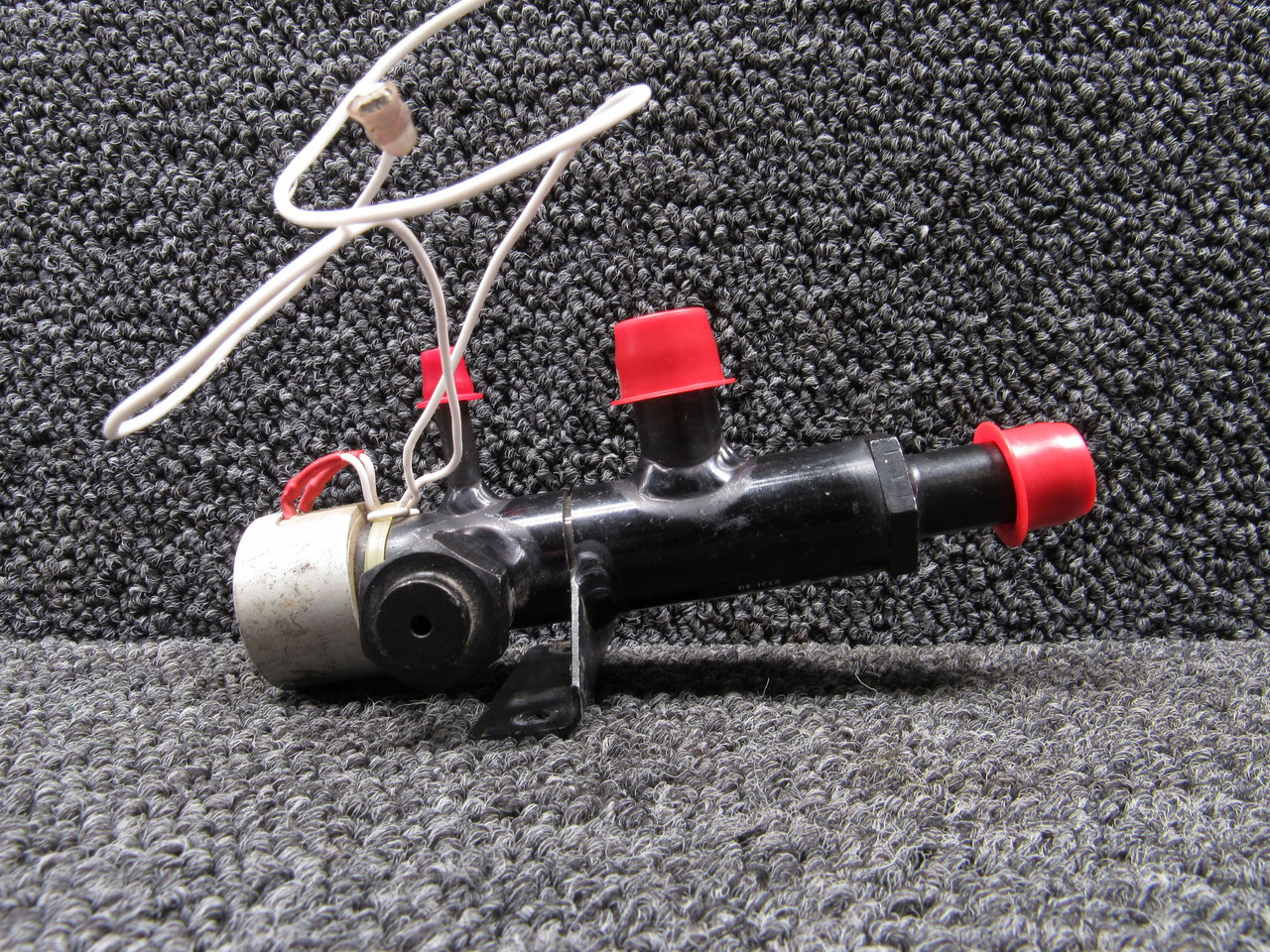 3D2357-01, 3D2784 BF Goodrich De-Ice Flow Valve Assembly (Volts: 28)