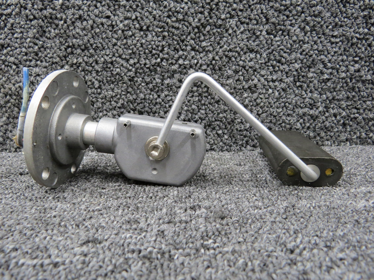 7740-68-C93 Cessna 210 Fuel Transmitter RH