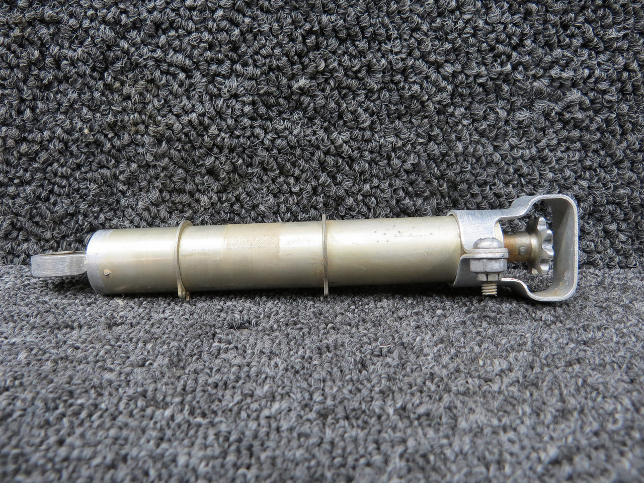 0310293-2 (Use: 1260074-1) Cessna 210 Elevator Trim Tab Actuator Assembly