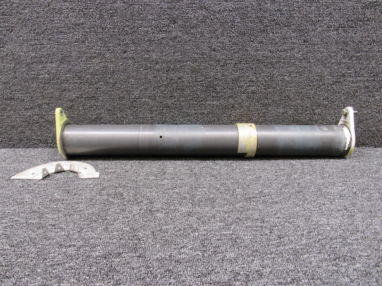 169-524047-7 Beechcraft 76 Flap Control Tube