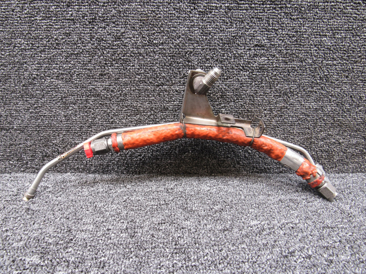 124F001-4CR-0100 Hose with Bracket and Line