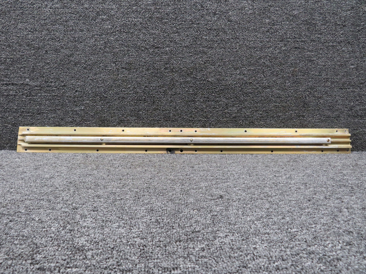 0511240-4 Cessna Seat Rail
