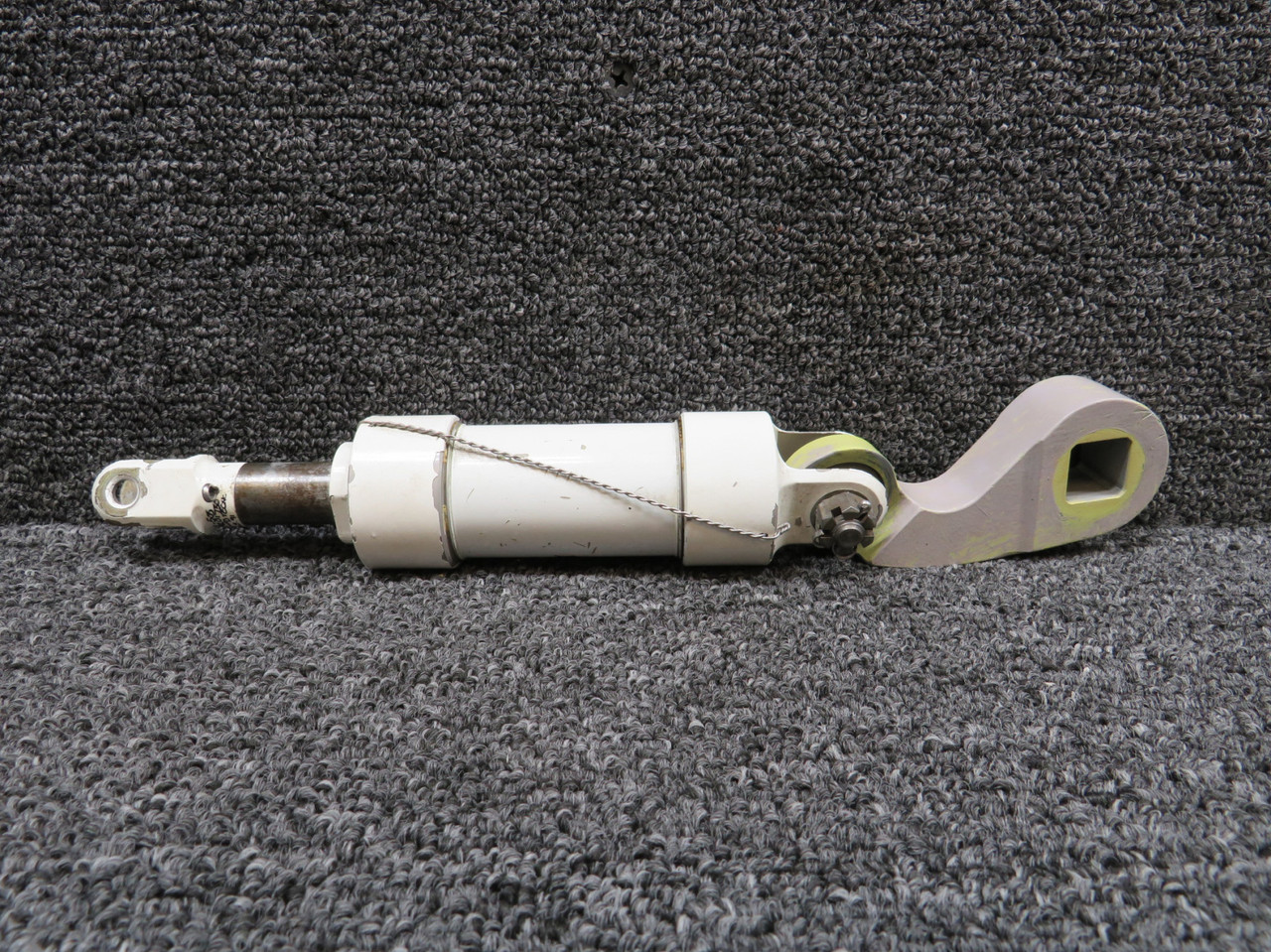 25-8UN-50 Hawker BAE 125-800A Nose Gear Dampener