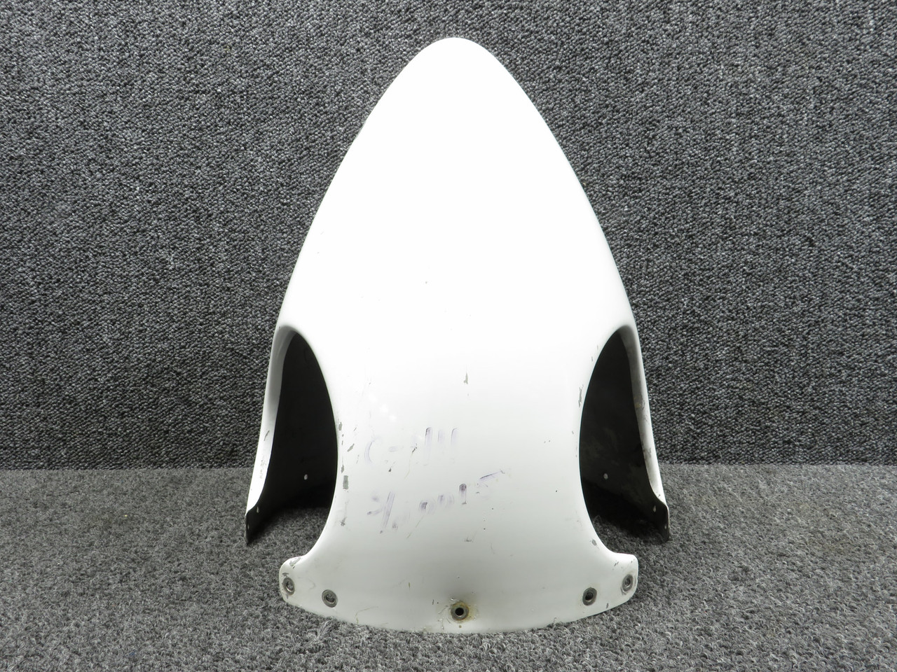 D3534 Cessna 402 3 Blade Prop Spinner Dome (White)
