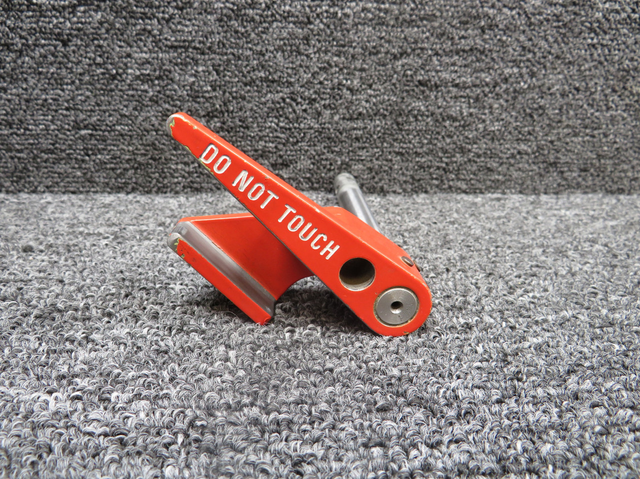 25FC6859AC (Alt: 25FC7189) Hawker BAE 125-800A Door Striker Lever