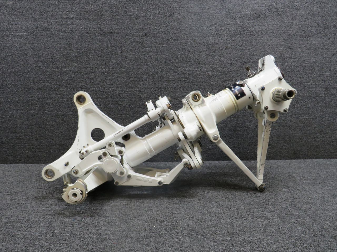 25-9UN1-353A Hawker BAE 125-800A Nose Landing Gear Assembly For Sale