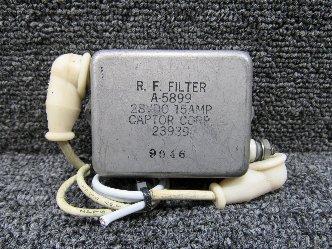 A シリアル A-5899 Captor R.F Filter 28V, 15Amp For Sale