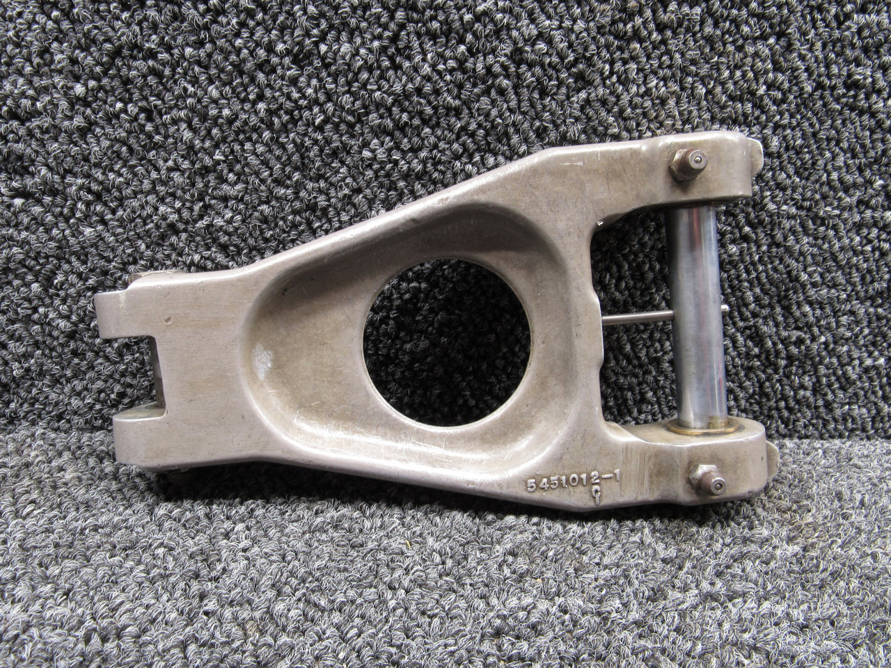 5451013-1 (Cast: 5451012-1) Swearingen SA-226-TC Landing Gear Lower Torque Link