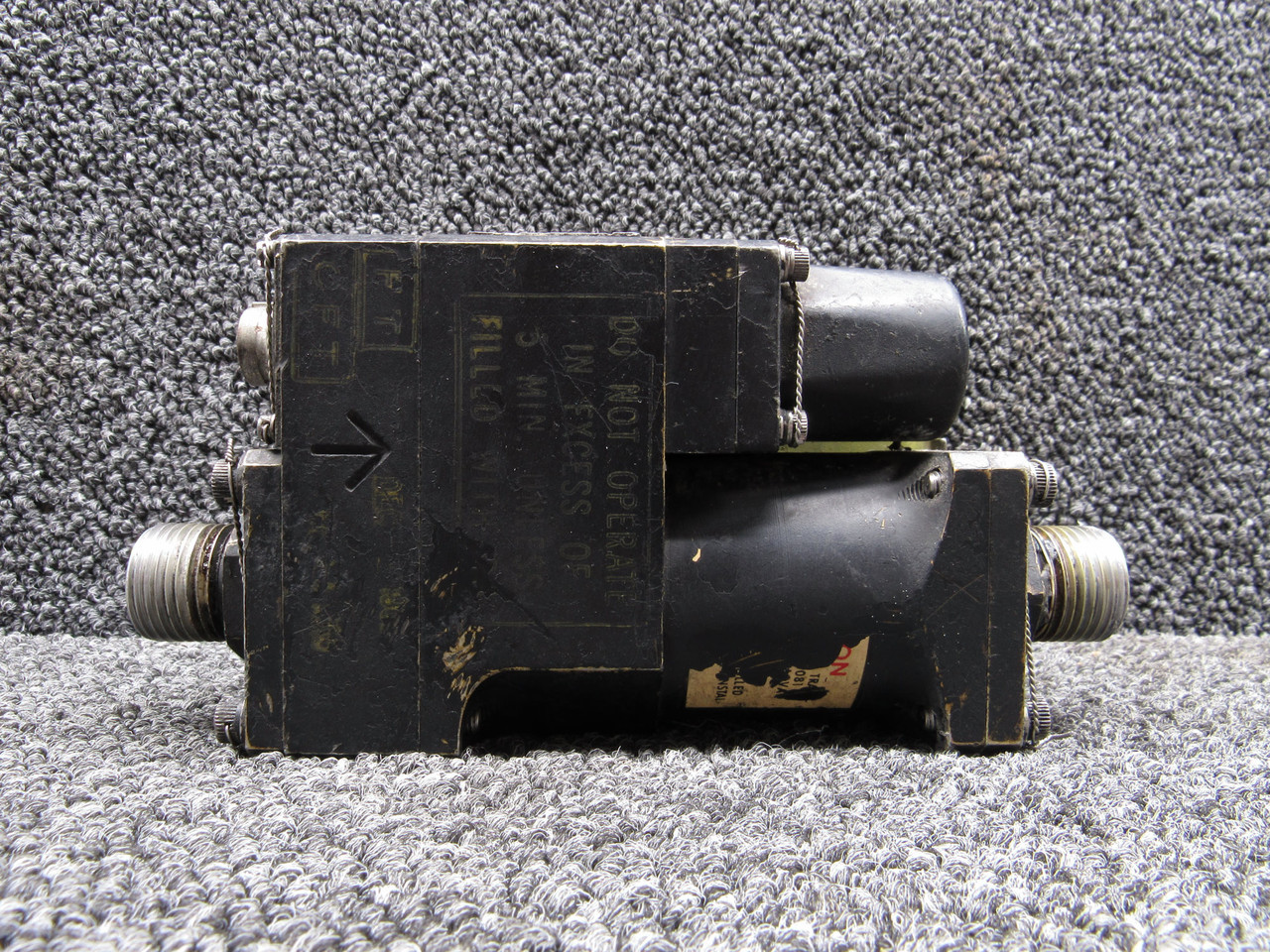 8TJ61GAX2 General Electric Rate of Flow Transmitter with Bracket (115V)