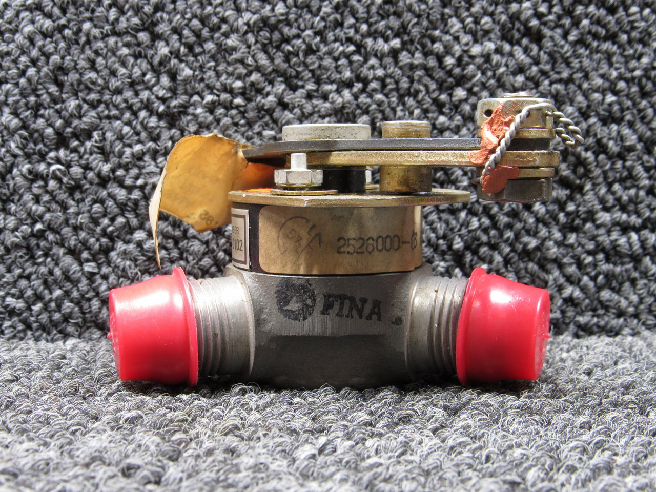 C291505-0102 (Alt: 2526000-803) Cessna Fuel Selector Valve Assembly with Lever