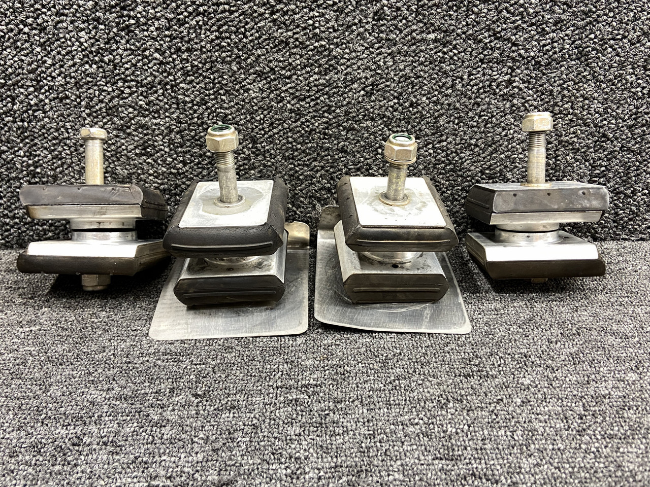 J-10533-1 (Alt: J-10520-1) Lord Engine Shock Mount Set