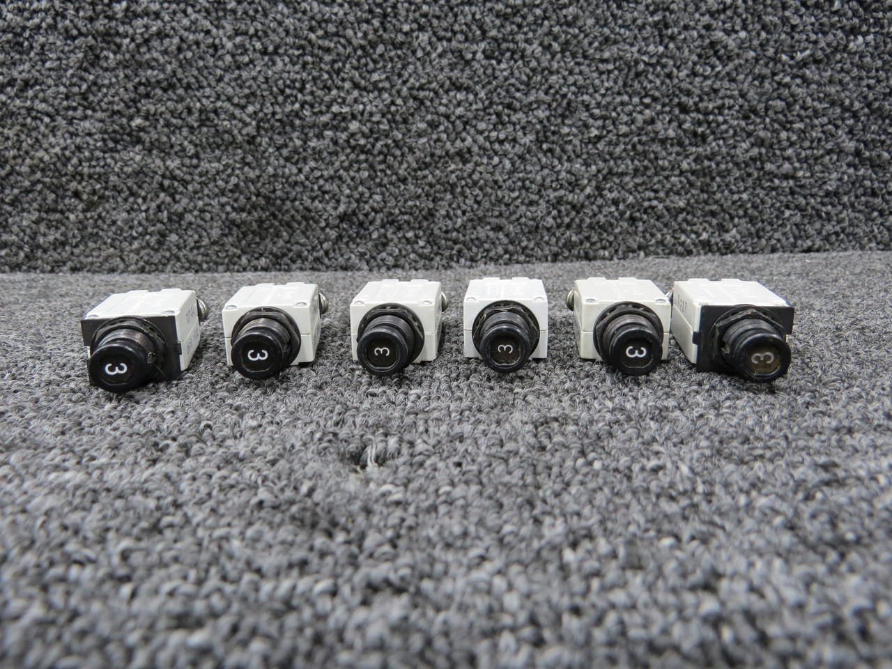 7277-2-3, 7274-2-3 Klixon Circuit Breaker Set of 6 (Amps: 3)