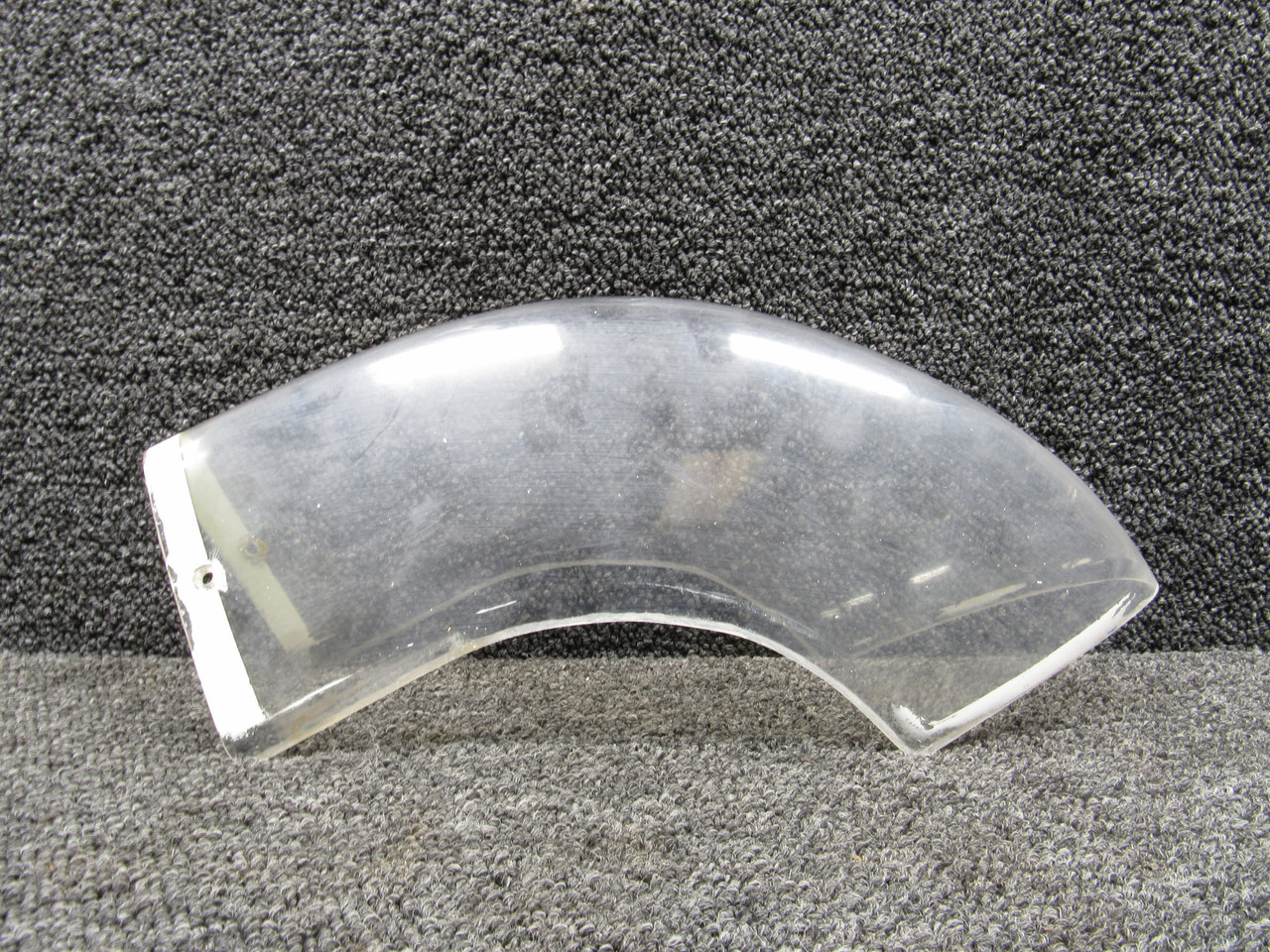 97-170000-13 Beech KA-B100 Wing Tip Light Lens LH (Clear)
